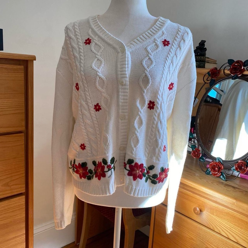 White With Red Floral Detailing Knit Cardigan Sweater